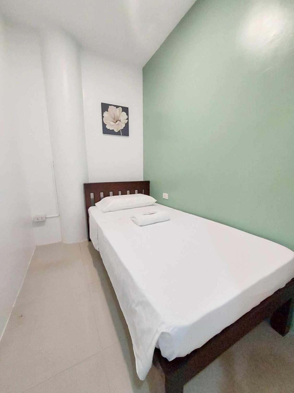 Primerose Residences - Near Mactan-Cebu International Airport Lapu-Lapu City Exterior foto